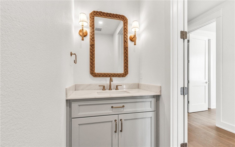 136 W Cotter Avenue unit: 6 #6, Port Aransas, TX 78373, 3 Habitaciones Habitaciones , ,3 BañosBaños,Residential,En Venta,136 W Cotter Avenue unit: 6,0,463771