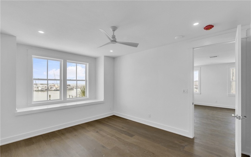 136 W Cotter Avenue unit: 8 #8, Port Aransas, TX 78373, 2 Habitaciones Habitaciones , ,2 BañosBaños,Residential,En Venta,136 W Cotter Avenue unit: 8,0,463774