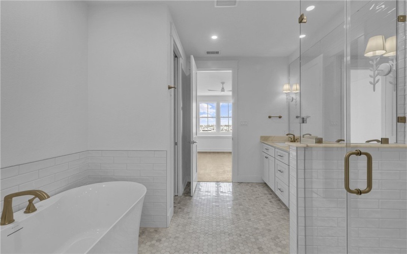 136 W Cotter Avenue unit: 8 #8, Port Aransas, TX 78373, 2 Habitaciones Habitaciones , ,2 BañosBaños,Residential,En Venta,136 W Cotter Avenue unit: 8,0,463774