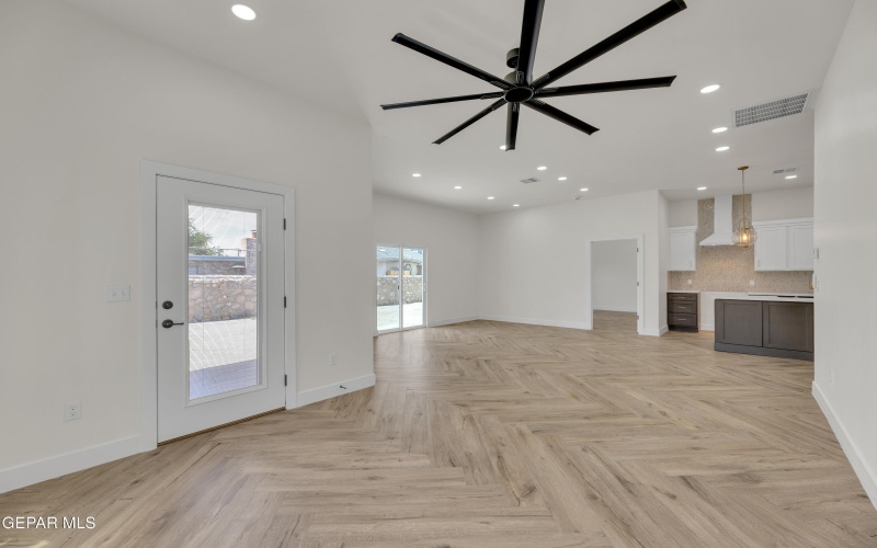 429 Lesa Lane, El Paso, TX 79915, 3 Bedrooms Bedrooms, ,2 BathroomsBathrooms,Residential,For Sale,429 Lesa Lane,0,922980