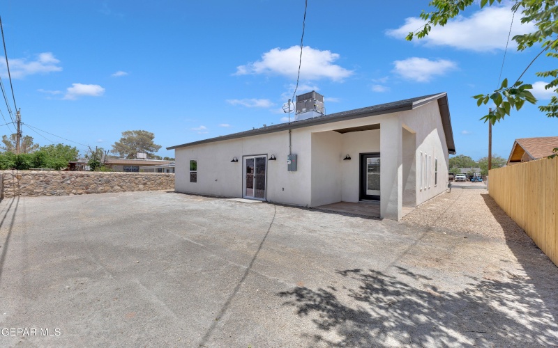 429 Lesa Lane, El Paso, TX 79915, 3 Bedrooms Bedrooms, ,2 BathroomsBathrooms,Residential,For Sale,429 Lesa Lane,0,922980