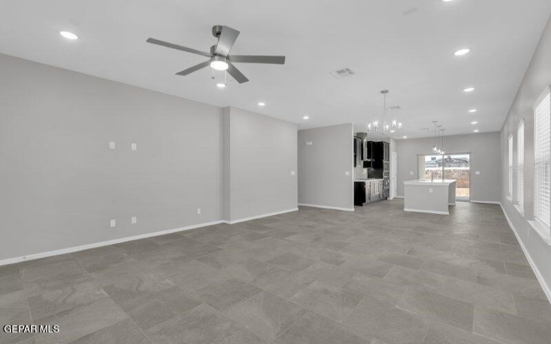 425 Davi's Greenwood Court, Vinton, TX 79821, 3 Habitaciones Habitaciones , ,2 BañosBaños,Residential,En Venta,425 Davi's Greenwood Court,0,928824