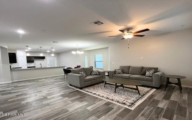 3828 Course Street, El Paso, TX 79938, 4 Habitaciones Habitaciones , ,2 BañosBaños,Residential,En Venta,3828 Course Street,0,928825