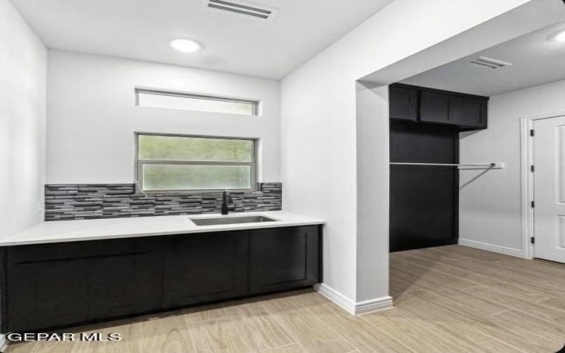 5646 River Run Street, El Paso, TX 79932, 4 Habitaciones Habitaciones , ,3 BañosBaños,Residential,En Venta,5646 River Run Street,0,928828