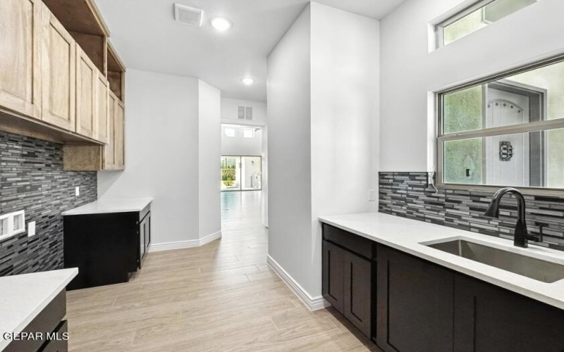 5646 River Run Street, El Paso, TX 79932, 4 Habitaciones Habitaciones , ,3 BañosBaños,Residential,En Venta,5646 River Run Street,0,928828