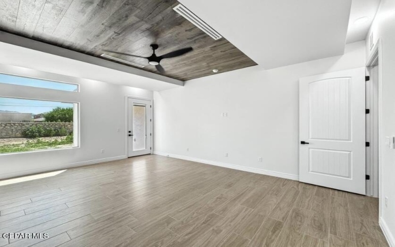5646 River Run Street, El Paso, TX 79932, 4 Habitaciones Habitaciones , ,3 BañosBaños,Residential,En Venta,5646 River Run Street,0,928828
