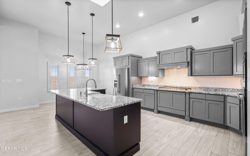 14561 Tierra Resort Avenue, El Paso, TX 79938, 4 Habitaciones Habitaciones , ,3 BañosBaños,Residential,En Venta,14561 Tierra Resort Avenue,0,928835