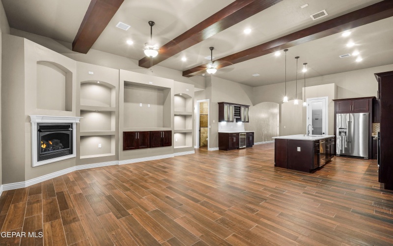 14613 Tierra Resort Avenue, El Paso, TX 79938, 4 Habitaciones Habitaciones , ,3 BañosBaños,Residential,En Venta,14613 Tierra Resort Avenue,0,928842
