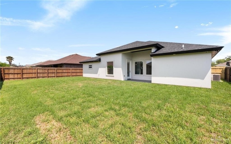 707 W 17th Street, Weslaco, TX 78596, 4 Bedrooms Bedrooms, ,3 BathroomsBathrooms,Residential,For Sale,707 W 17th Street,0,479046