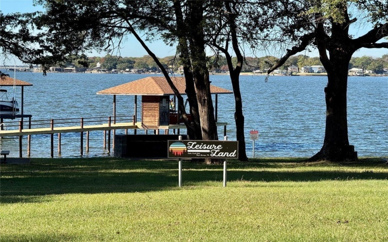 111 Lindy Lee Ln, Mabank, TX 75156, 3 Bedrooms Bedrooms, ,2 BathroomsBathrooms,Residential,For Sale,111 Lindy Lee Ln,0,109482