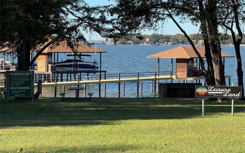 111 Lindy Lee Ln, Mabank, TX 75156, 3 Bedrooms Bedrooms, ,2 BathroomsBathrooms,Residential,For Sale,111 Lindy Lee Ln,0,109482