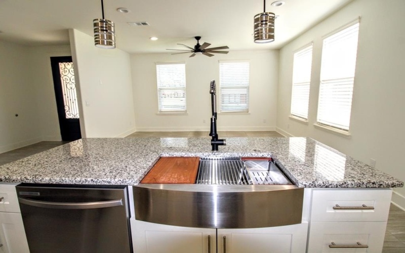 511 Richardson St, Athens, TX 75751, 4 Habitaciones Habitaciones , ,2 BañosBaños,Residential,En Venta,511 Richardson St,0,109548