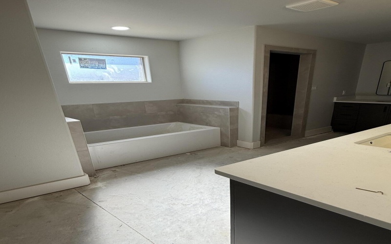 2911 135th Street, Lubbock, TX 79423, 4 Bedrooms Bedrooms, ,2 BathroomsBathrooms,Residential,For Sale,2911 135th Street,0,202559400