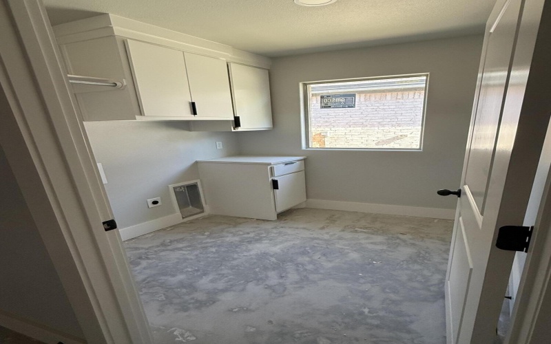 2915 135th Street, Lubbock, TX 79423, 4 Bedrooms Bedrooms, ,2 BathroomsBathrooms,Residential,For Sale,2915 135th Street,0,202559402