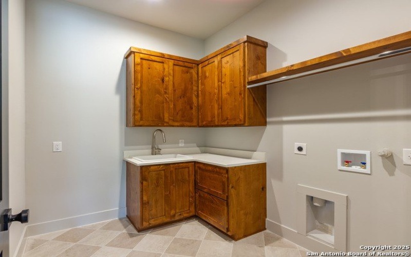 205 Timber Place, La Vernia, TX 78121, 4 Bedrooms Bedrooms, ,3 BathroomsBathrooms,Residential,For Sale,205 Timber Place,0,1894505