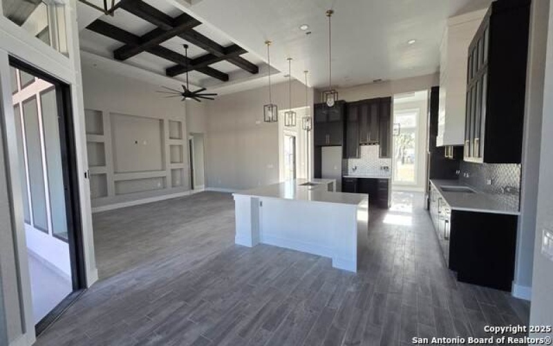 699 James Way, Castroville, TX 78009, 4 Bedrooms Bedrooms, ,3 BathroomsBathrooms,Residential,For Sale,699 James Way,0,1894534