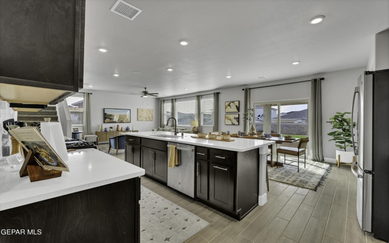 2233 Rocky Terrace Place, El Paso, TX 79911, 4 Habitaciones Habitaciones , ,3 BañosBaños,Residential,En Venta,2233 Rocky Terrace Place,916399