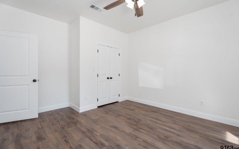 18754 County Road 437 #103, Lindale, TX 75771, 2 Bedrooms Bedrooms, ,2 BathroomsBathrooms,Residential,For Sale,18754 County Road 437 #103,0,25012731