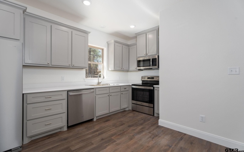 18754 County Road 437 #103, Lindale, TX 75771, 2 Bedrooms Bedrooms, ,2 BathroomsBathrooms,Residential,For Sale,18754 County Road 437 #103,0,25012731