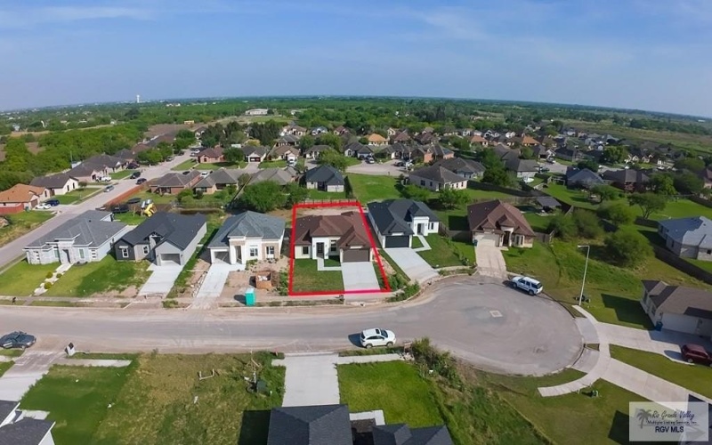 113 REPUBLIC CIR, SAN BENITO, TX 78586, 3 Bedrooms Bedrooms, ,2 BathroomsBathrooms,Residential,For Sale,113 REPUBLIC CIR,0,29758676