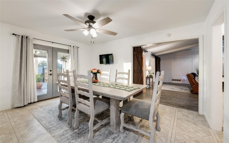 1401 Surrey Court, Garland, TX 75043, 3 Habitaciones Habitaciones , ,2 BañosBaños,Residential,En Venta,1401 Surrey Court,0,21033627