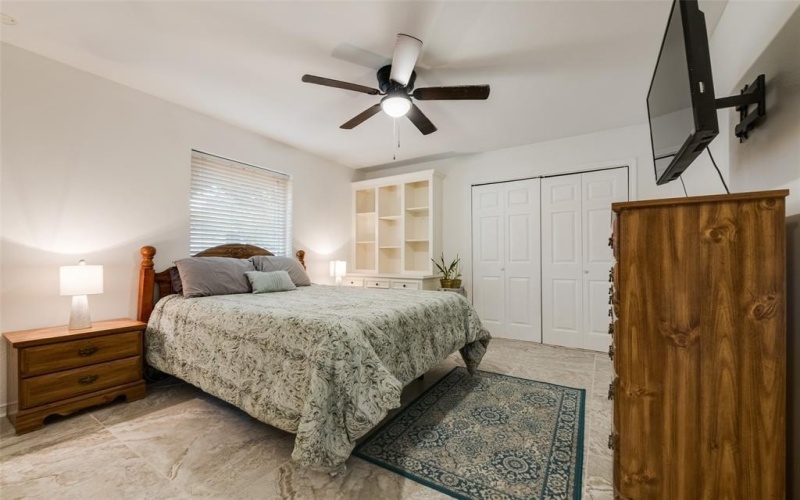 1401 Surrey Court, Garland, TX 75043, 3 Habitaciones Habitaciones , ,2 BañosBaños,Residential,En Venta,1401 Surrey Court,0,21033627