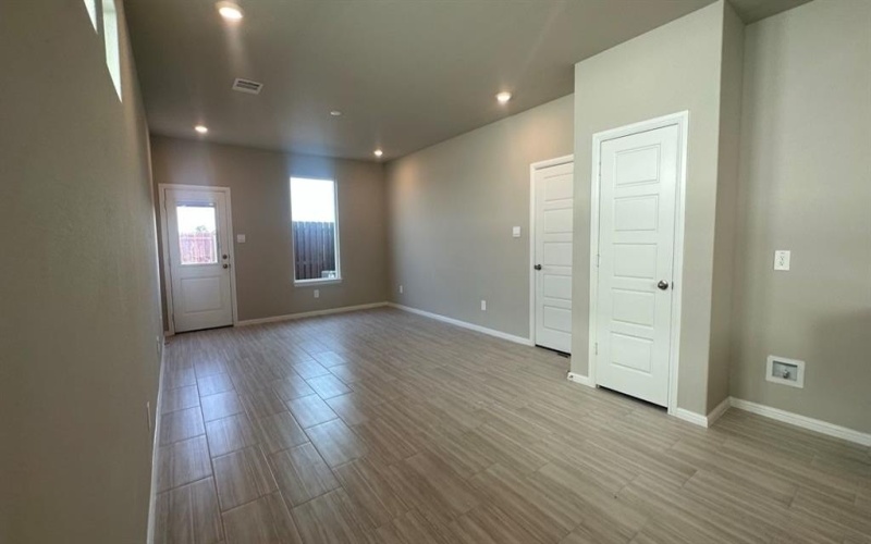 3148 PECAN FARM Lane, Fort Worth, TX 76140, 3 Bedrooms Bedrooms, ,2 BathroomsBathrooms,Residential,For Sale,3148 PECAN FARM Lane,0,21037809