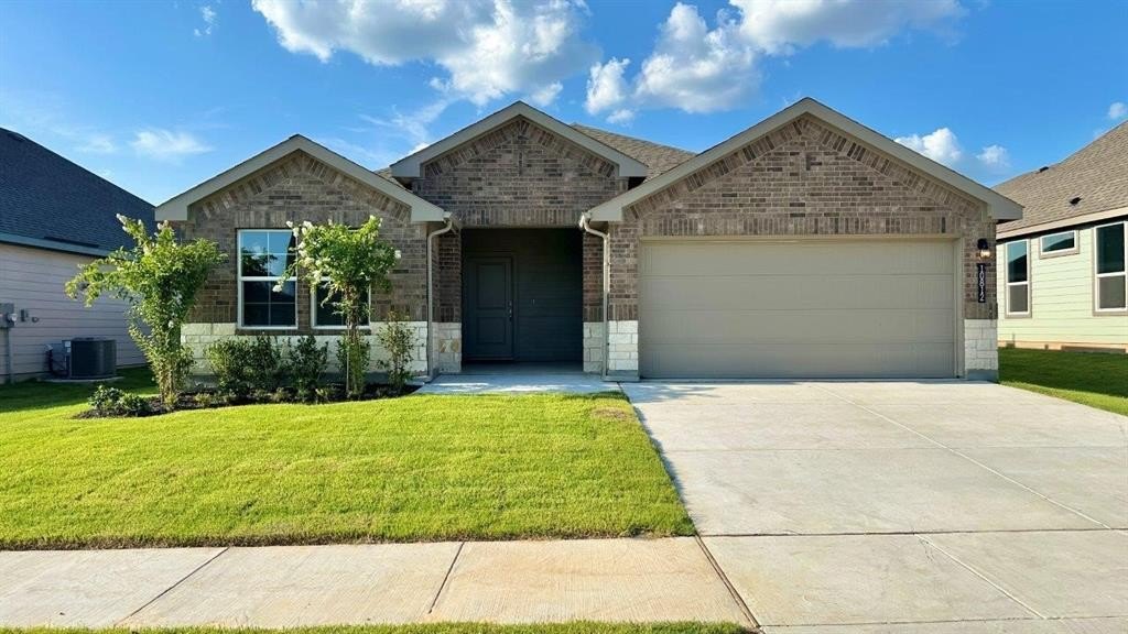 10812 BLACK ONYX Drive, Fort Worth, TX 76036, 3 Bedrooms Bedrooms, ,2 BathroomsBathrooms,Residential,For Sale,10812 BLACK ONYX Drive,0,21038199