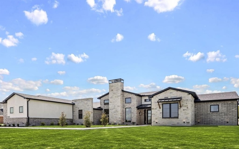 2035 Meadowlark Court, Aledo, TX 76008, 4 Bedrooms Bedrooms, ,5 BathroomsBathrooms,Residential,For Sale,2035 Meadowlark Court,0,21038373