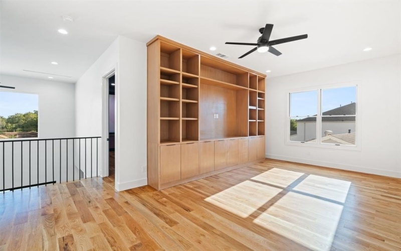 3884 Cortez Drive, Dallas, TX 75220, 5 Habitaciones Habitaciones , ,6 BañosBaños,Residential,En Venta,3884 Cortez Drive,0,21038437