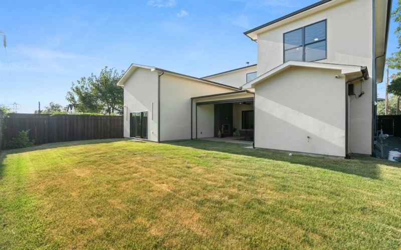 3884 Cortez Drive, Dallas, TX 75220, 5 Habitaciones Habitaciones , ,6 BañosBaños,Residential,En Venta,3884 Cortez Drive,0,21038437