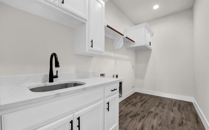 1048 Arbor Vista Drive, Azle, TX 76020, 4 Habitaciones Habitaciones , ,2 BañosBaños,Residential,En Venta,1048 Arbor Vista Drive,0,21038561