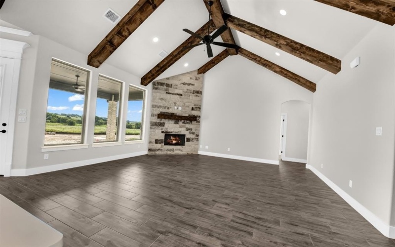 1048 Arbor Vista Drive, Azle, TX 76020, 4 Habitaciones Habitaciones , ,2 BañosBaños,Residential,En Venta,1048 Arbor Vista Drive,0,21038561