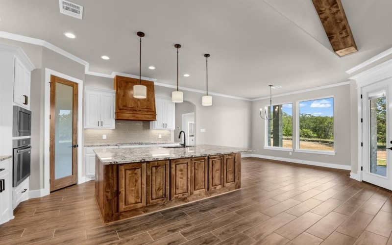 1052 Arbor Vista Drive, Azle, TX 76020, 4 Habitaciones Habitaciones , ,3 BañosBaños,Residential,En Venta,1052 Arbor Vista Drive,0,21038566