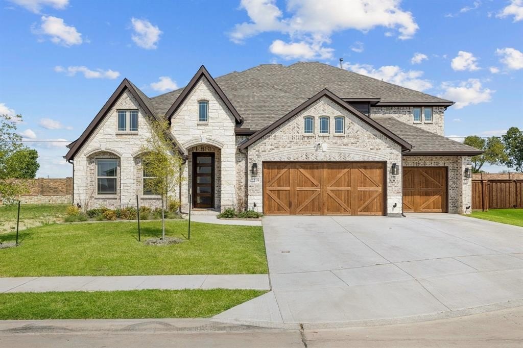 2219 Desmond Drive, Forney, TX 75126, 5 Habitaciones Habitaciones , ,5 BañosBaños,Residential,En Venta,2219 Desmond Drive,0,21038582