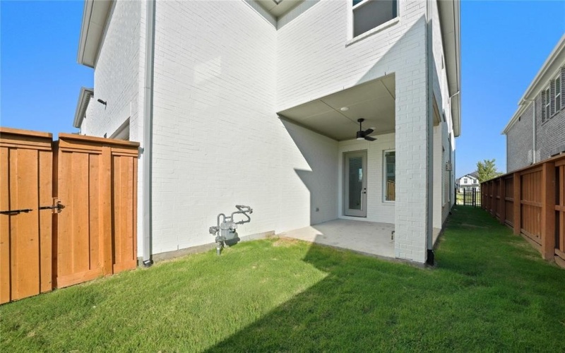 3585 Honeycutt Drive, Frisco, TX 75033, 4 Habitaciones Habitaciones , ,3 BañosBaños,Residential,En Venta,3585 Honeycutt Drive,0,21038589