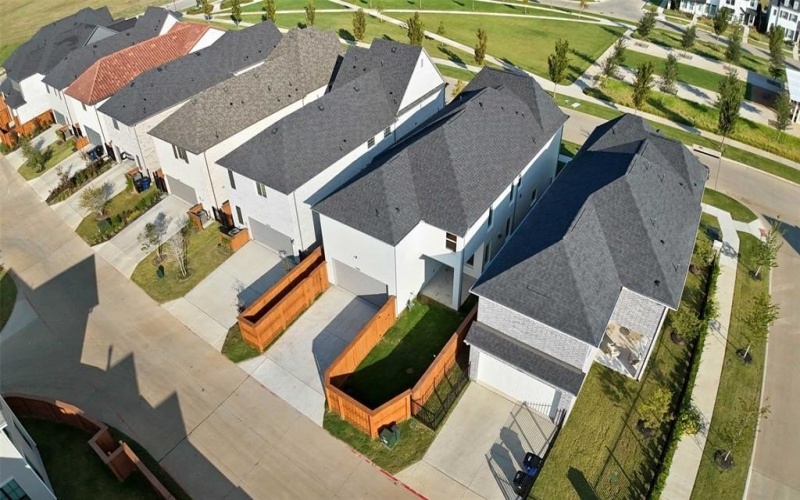 3585 Honeycutt Drive, Frisco, TX 75033, 4 Habitaciones Habitaciones , ,3 BañosBaños,Residential,En Venta,3585 Honeycutt Drive,0,21038589