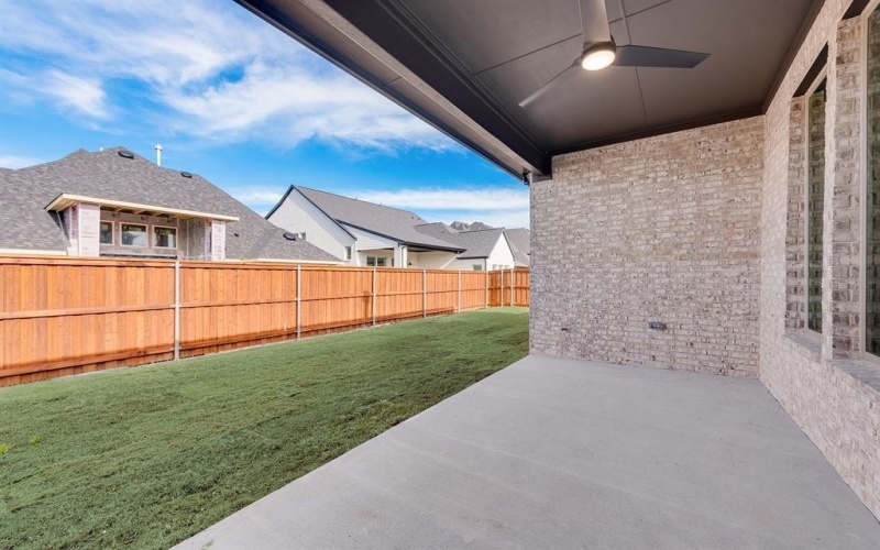 824 Shady Oaks Drive, Rockwall, TX 75087, 4 Bedrooms Bedrooms, ,5 BathroomsBathrooms,Residential,For Sale,824 Shady Oaks Drive,0,21038594