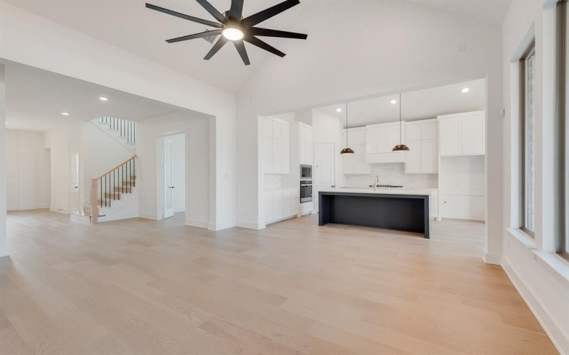 824 Shady Oaks Drive, Rockwall, TX 75087, 4 Bedrooms Bedrooms, ,5 BathroomsBathrooms,Residential,For Sale,824 Shady Oaks Drive,0,21038594