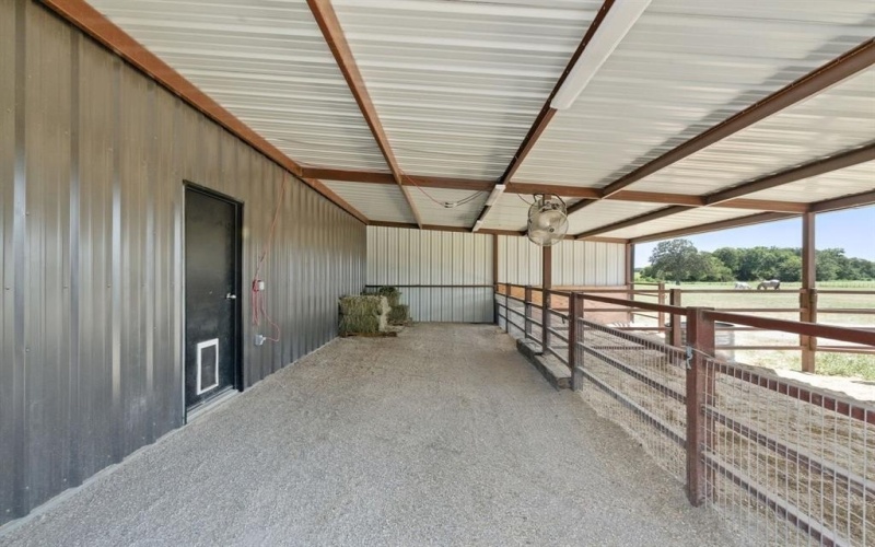 599 Lake Valley Road, Sunset, TX 76270, 2 Bedrooms Bedrooms, ,2 BathroomsBathrooms,Residential,For Sale,599 Lake Valley Road,0,21038716