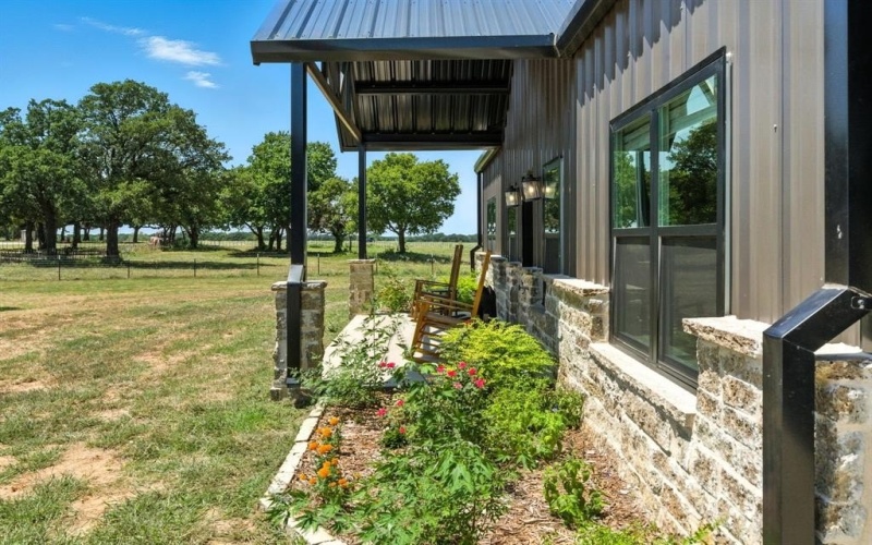 599 Lake Valley Road, Sunset, TX 76270, 2 Bedrooms Bedrooms, ,2 BathroomsBathrooms,Residential,For Sale,599 Lake Valley Road,0,21038716