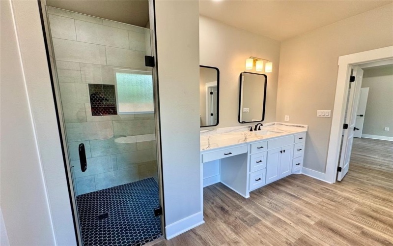 984 Mallard Drive, Lindale, TX 75771, 4 Bedrooms Bedrooms, ,2 BathroomsBathrooms,Residential,For Sale,984 Mallard Drive,0,21038852