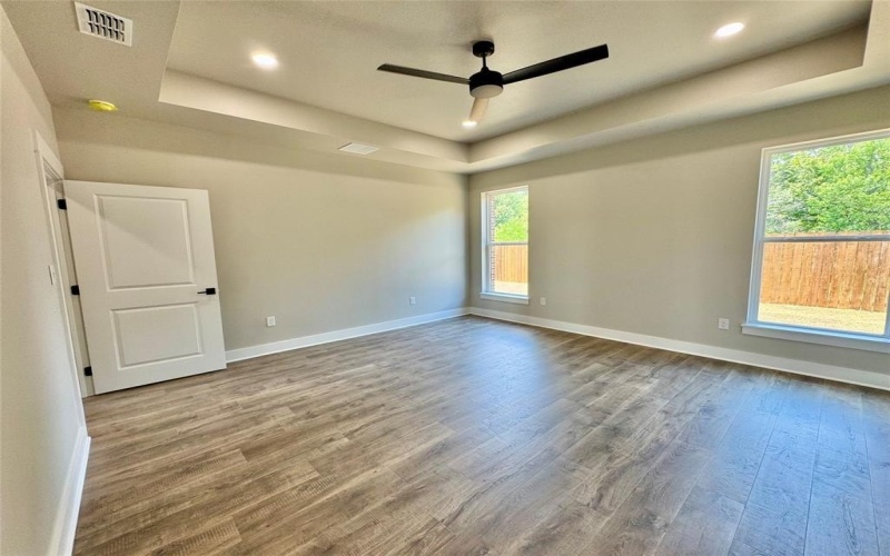 984 Mallard Drive, Lindale, TX 75771, 4 Bedrooms Bedrooms, ,2 BathroomsBathrooms,Residential,For Sale,984 Mallard Drive,0,21038852