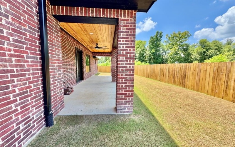 984 Mallard Drive, Lindale, TX 75771, 4 Bedrooms Bedrooms, ,2 BathroomsBathrooms,Residential,For Sale,984 Mallard Drive,0,21038852