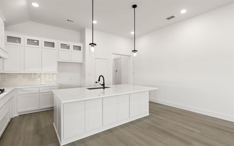 2136 Valencia Drive, Little Elm, TX 75068, 4 Habitaciones Habitaciones , ,3 BañosBaños,Residential,En Venta,2136 Valencia Drive,0,21038877