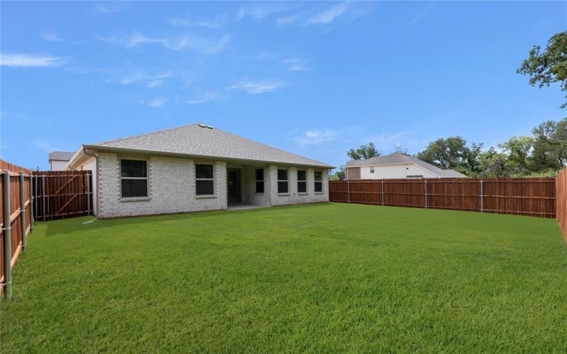 1405 Hillbrook Court, Aubrey, TX 76227, 3 Habitaciones Habitaciones , ,2 BañosBaños,Residential,En Venta,1405 Hillbrook Court,0,21038890