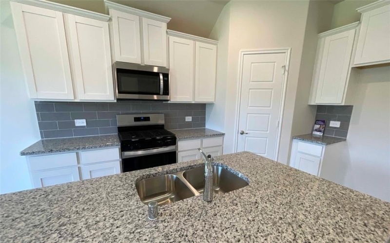 560 Clear Rain Street, Lavon, TX 75166, 3 Habitaciones Habitaciones , ,2 BañosBaños,Residential,En Venta,560 Clear Rain Street,0,21038893