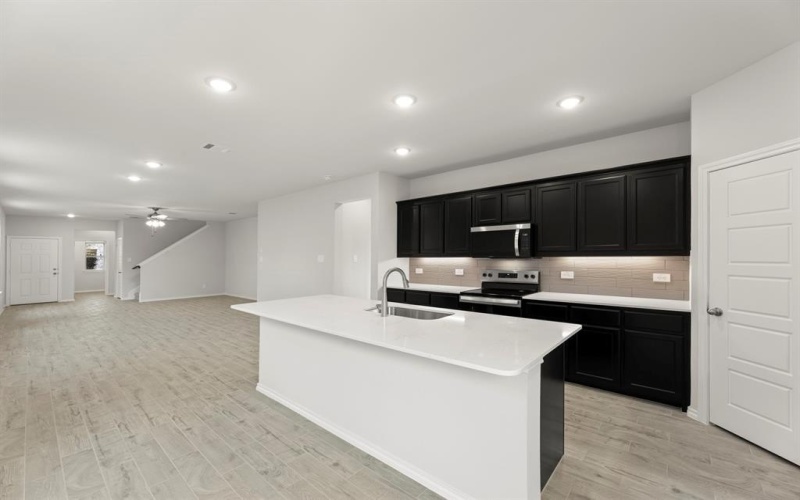 1733 Meadow Crest Drive, Aubrey, TX 76227, 3 Habitaciones Habitaciones , ,2 BañosBaños,Residential,En Venta,1733 Meadow Crest Drive,0,21038937