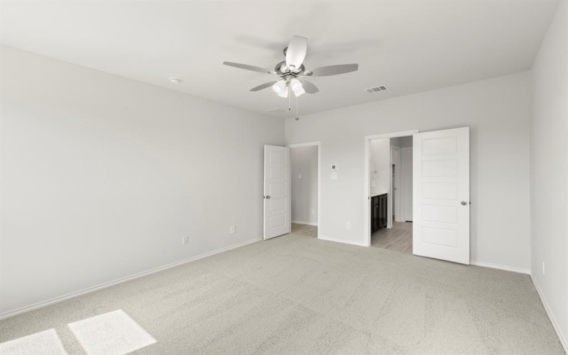 1733 Meadow Crest Drive, Aubrey, TX 76227, 3 Habitaciones Habitaciones , ,2 BañosBaños,Residential,En Venta,1733 Meadow Crest Drive,0,21038937