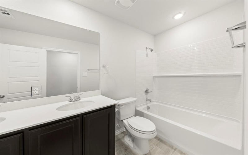 1733 Meadow Crest Drive, Aubrey, TX 76227, 3 Bedrooms Bedrooms, ,2 BathroomsBathrooms,Residential,For Sale,1733 Meadow Crest Drive,0,21038937